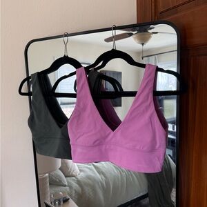 Lululemon Align V Neck Bras (2)